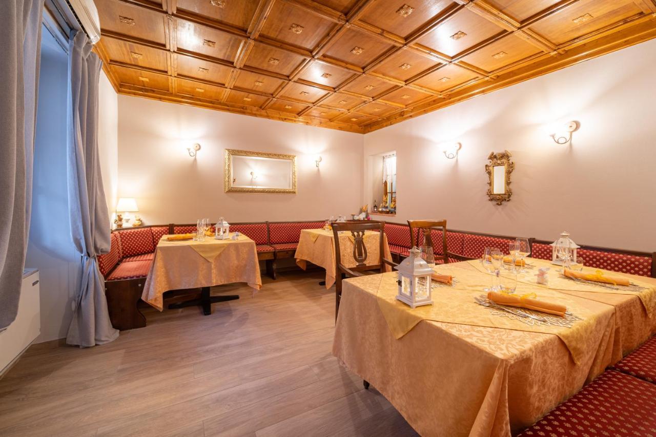 Borgo Dei Poeti Romantik Hotel Manerba del Garda Exteriér fotografie
