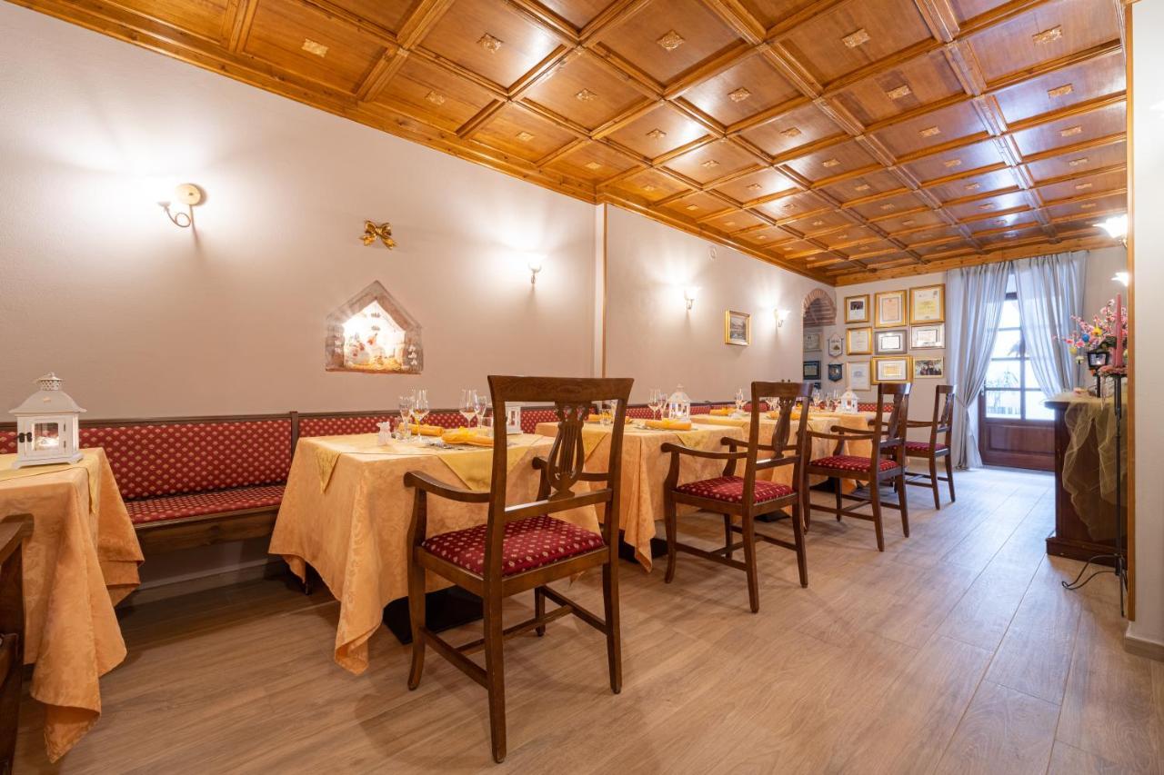 Borgo Dei Poeti Romantik Hotel Manerba del Garda Exteriér fotografie